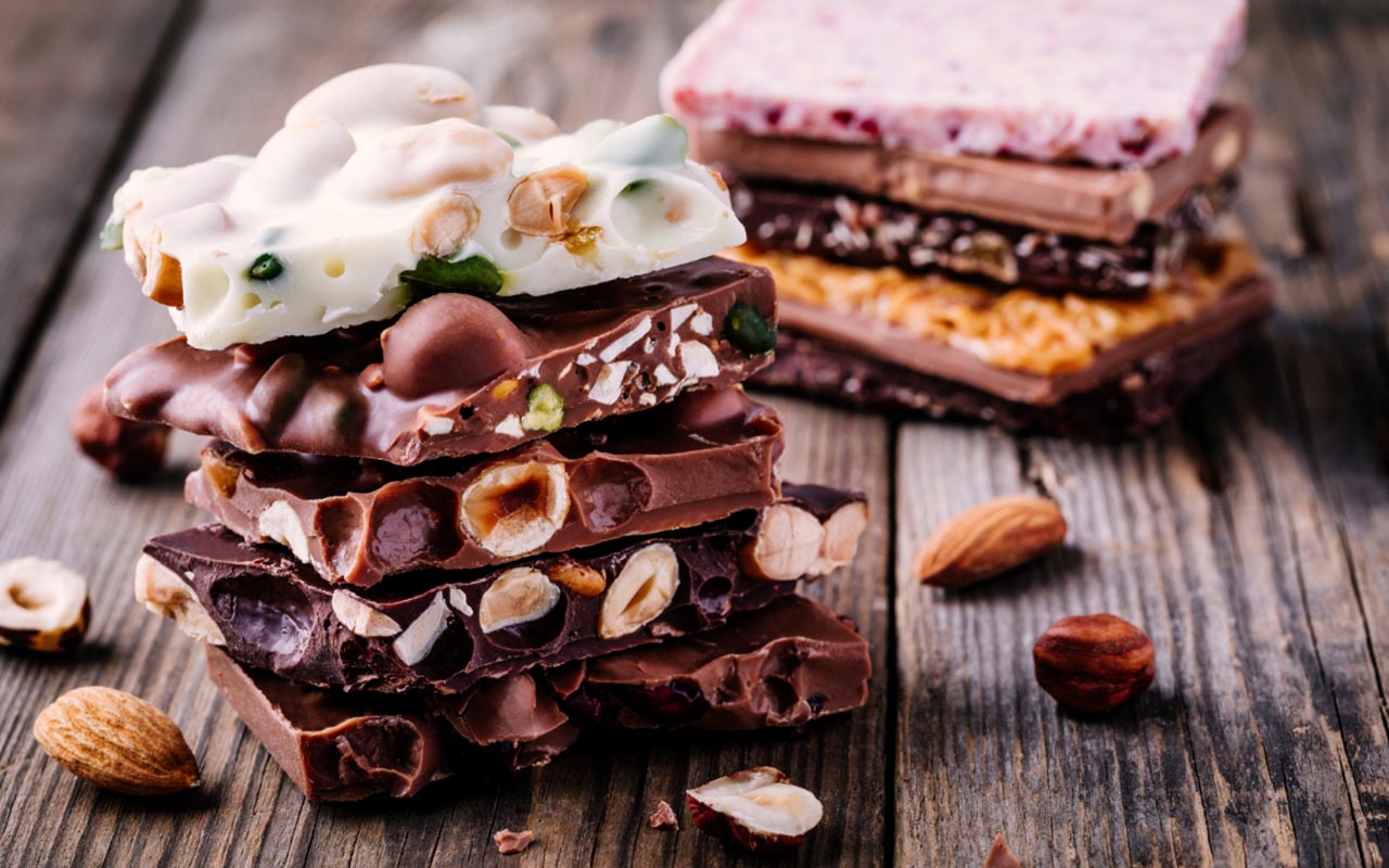 _0000s_0004_food-and-confectionaries-industry